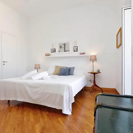 Apartment Pompeo Magno *